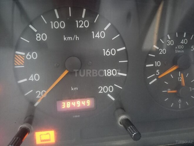 Mercedes Vito 111 1998, 380,000 km - 2.3 l - Bakı
