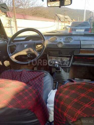 LADA (VAZ) 2106 1986, 200,000 km - 0.2 л - Yevlax