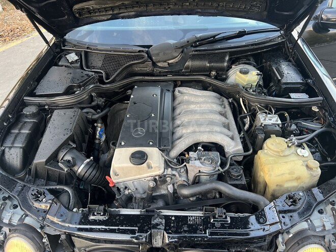 Mercedes E 300 1998, 422,000 km - 3.0 л - Naxçıvan