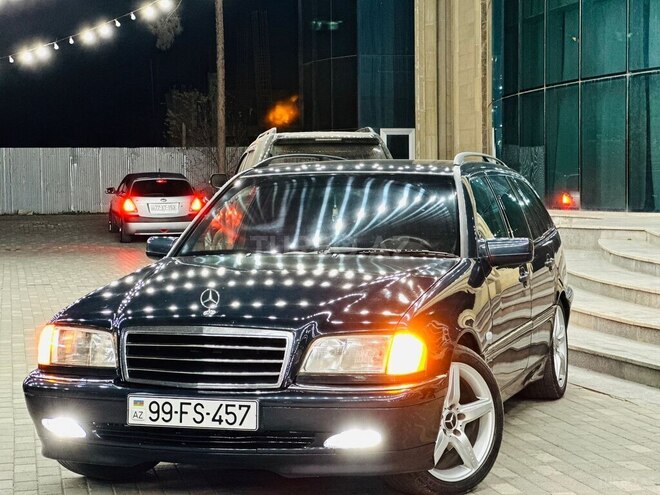 Mercedes C 220 1998, 257,000 km - 2.2 l - Beyləqan