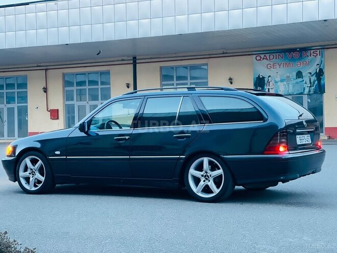 Mercedes C 220 1998, 257,000 km - 2.2 l - Beyləqan