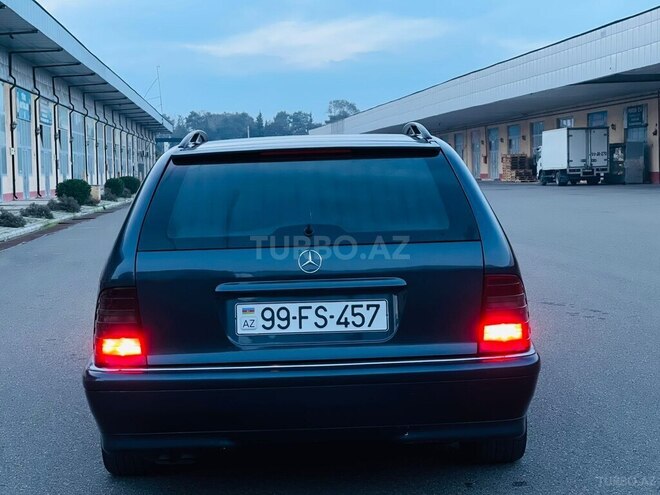 Mercedes C 220 1998, 257,000 km - 2.2 l - Beyləqan