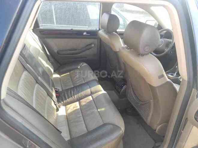 Audi A6 allroad 2003, 228,000 km - 2.5 l - Bakı
