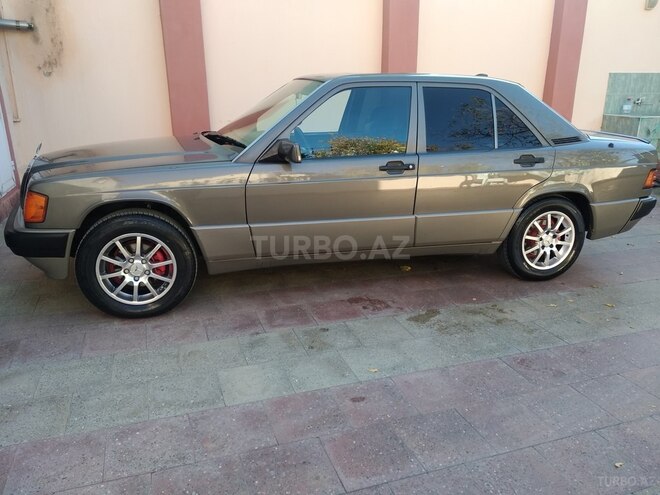 Mercedes 190 1993, 390,000 km - 2.0 l - Bakı