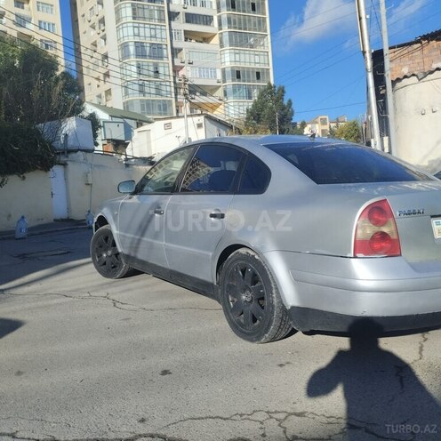 Volkswagen Passat 2002, 252,009 km - 1.8 l - Bakı
