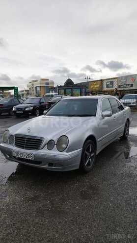 Mercedes E 240 2001, 340,000 km - 2.4 l - Bakı