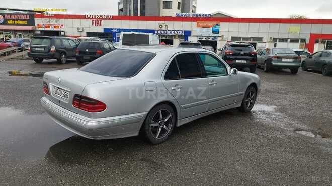 Mercedes E 240 2001, 340,000 km - 2.4 l - Bakı