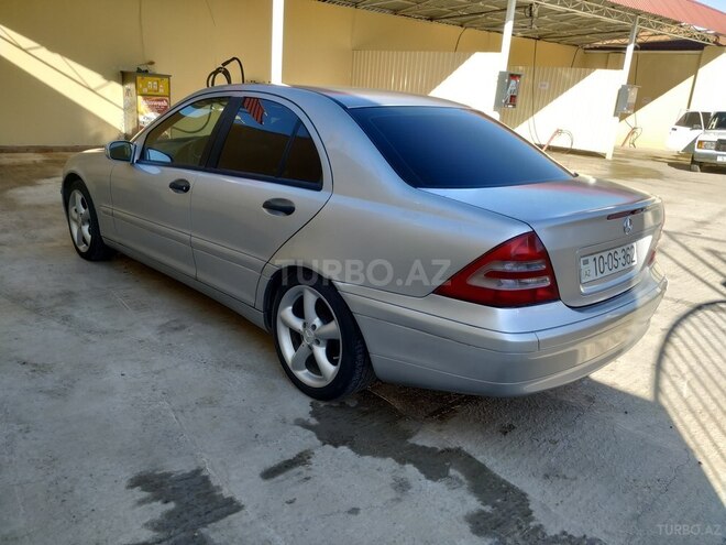 Mercedes C 180 2000, 128,123 km - 1.8 l - Gəncə