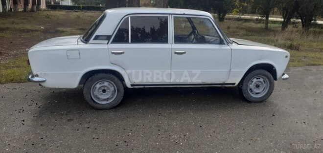 LADA (VAZ) 21011 1981, 214,560 km - 1.5 л - Xudat