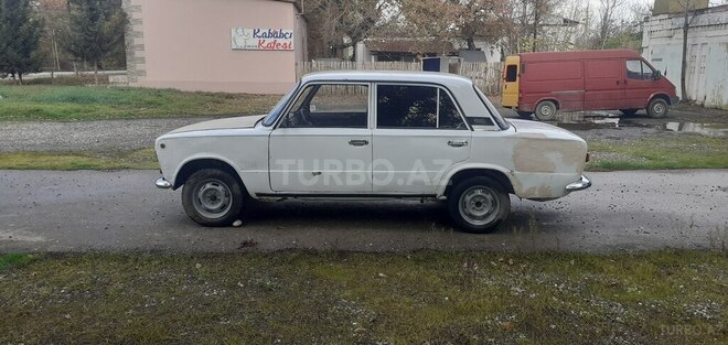 LADA (VAZ) 21011 1981, 214,560 km - 1.5 л - Xudat
