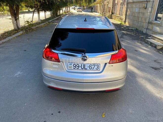 Opel Insignia 2011, 261,000 km - 2.0 l - Salyan