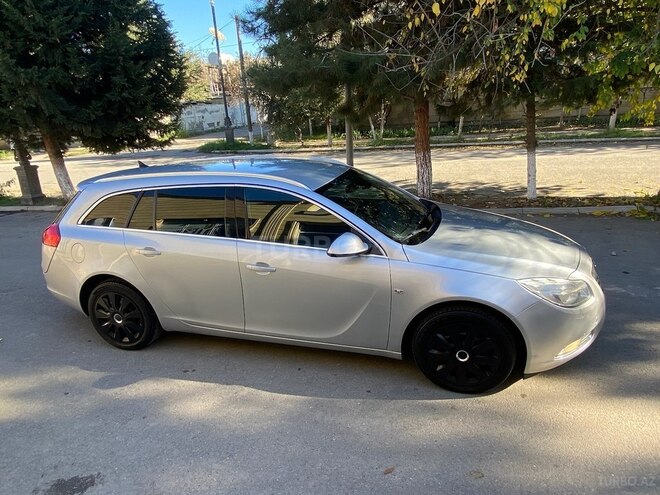 Opel Insignia 2011, 261,000 km - 2.0 l - Salyan