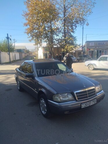 Mercedes C 180 1997, 382,000 km - 1.8 l - Qazax