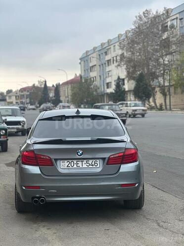 BMW 520 2012, 242,000 km - 2.0 l - Gəncə