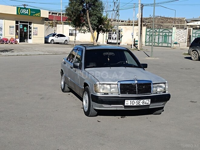 Mercedes 190 1991, 458,000 km - 2.0 l - Şirvan