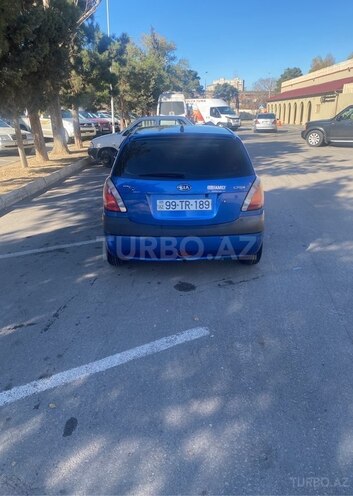 Kia Rio 2006, 400,000 km - 1.5 l - Bakı