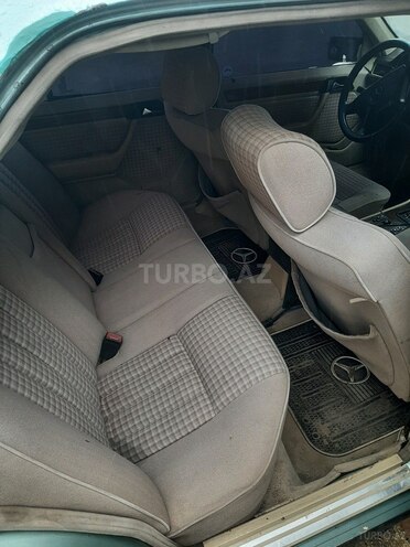 Mercedes E 200 1992, 431,689 km - 2.0 l - Lənkəran