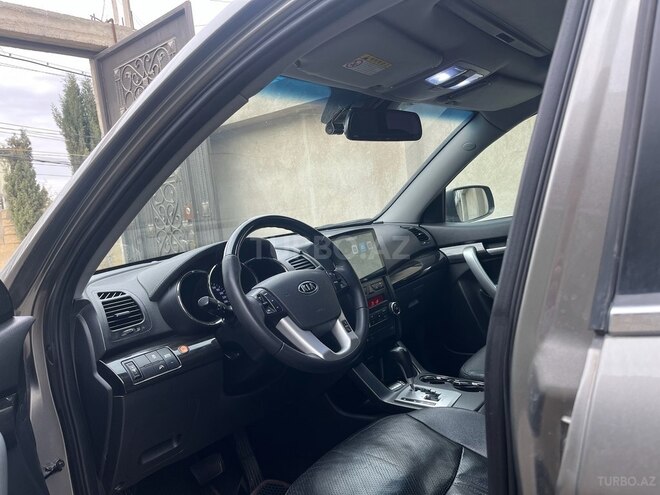Kia Sorento 2010, 178,600 km - 2.0 l - Bakı