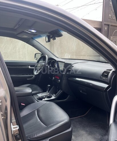 Kia Sorento 2010, 178,600 km - 2.0 l - Bakı