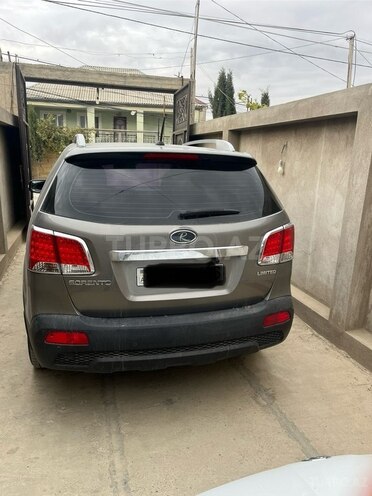 Kia Sorento 2010, 178,600 km - 2.0 l - Bakı