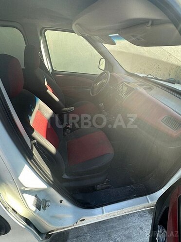 Fiat Doblo 2011, 184,730 km - 1.4 l - Bakı