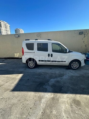 Fiat Doblo 2011, 184,730 km - 1.4 l - Bakı