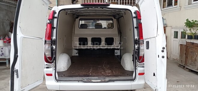Mercedes Vito 2007, 320,000 km - 2.2 l - Bakı