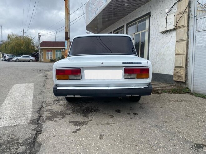 LADA (VAZ) 2107 2003, 46,000 km - 1.6 l - Qusar