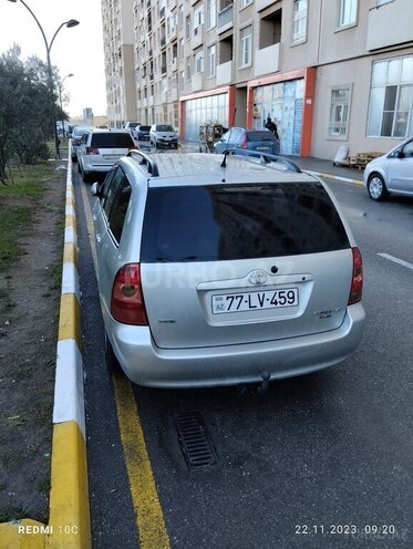 Toyota Corolla 2006, 216,000 km - 1.4 l - Bakı