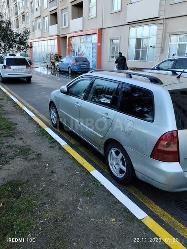 Toyota Corolla 2006, 216,000 km - 1.4 l - Bakı