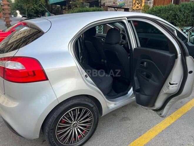 Kia Rio 2012, 207,000 km - 1.1 l - Bakı