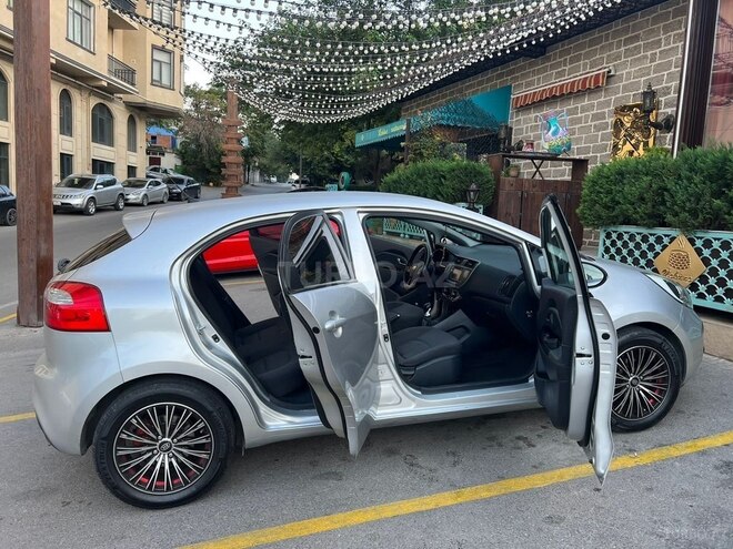 Kia Rio 2012, 207,000 km - 1.1 l - Bakı