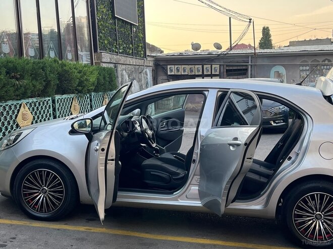 Kia Rio 2012, 207,000 km - 1.1 l - Bakı