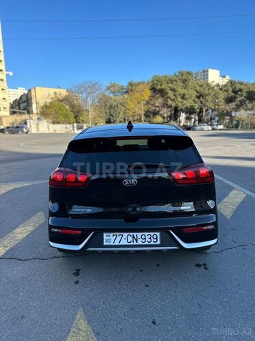 Kia Niro 2017, 174,000 km - 1.6 л - Bakı