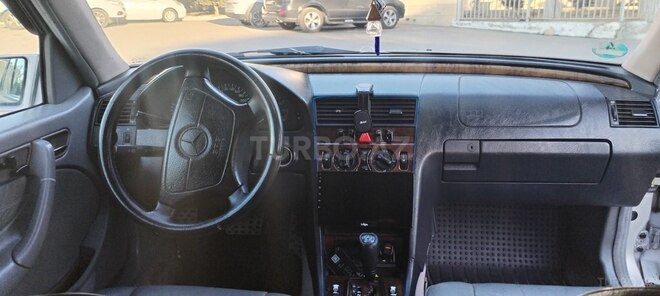 Mercedes C 230 1999, 257,019 km - 2.3 л - Bakı