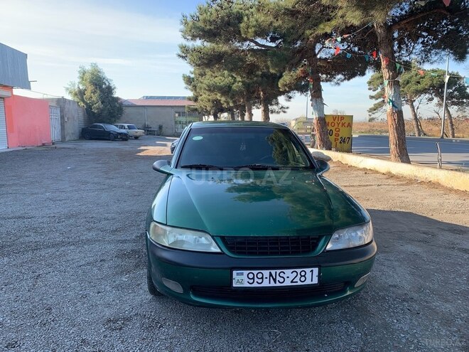 Opel Vectra 1996, 290,000 km - 1.8 l - Bakı