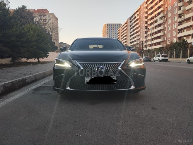 Lexus ES 300h 2019, 105,482 km - 2.5 л - Bakı