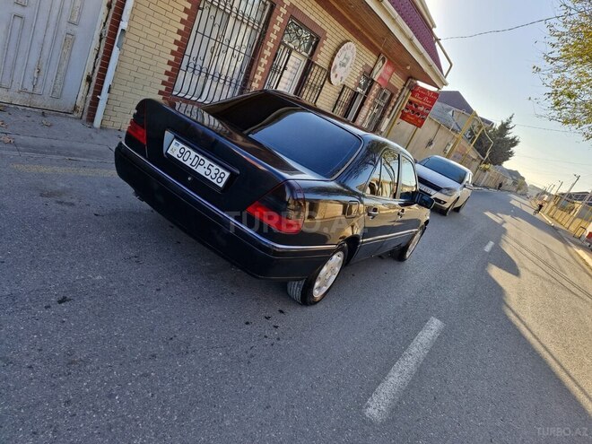 Mercedes C 220 1996, 332,582 km - 2.2 l - Sumqayıt