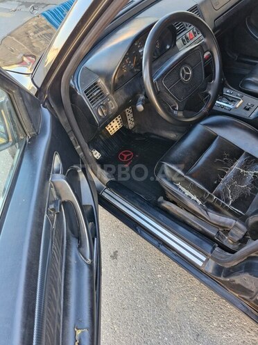 Mercedes C 220 1996, 332,582 km - 2.2 l - Sumqayıt