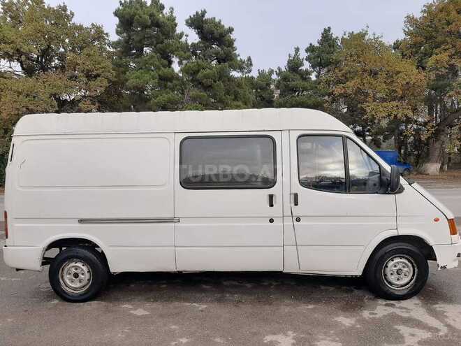 Ford Transit 1997, 32,000 km - 2.5 l - Xudat