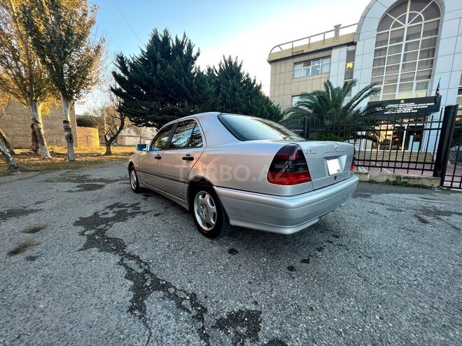 Mercedes C 200 2000, 211,000 km - 2.0 l - Sumqayıt