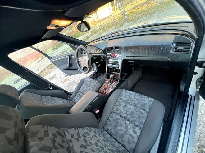 Mercedes C 200 2000, 211,000 km - 2.0 l - Sumqayıt