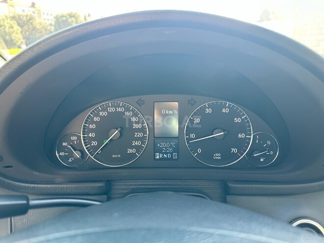 Mercedes C 230 2002, 170,000 km - 2.3 l - Bakı