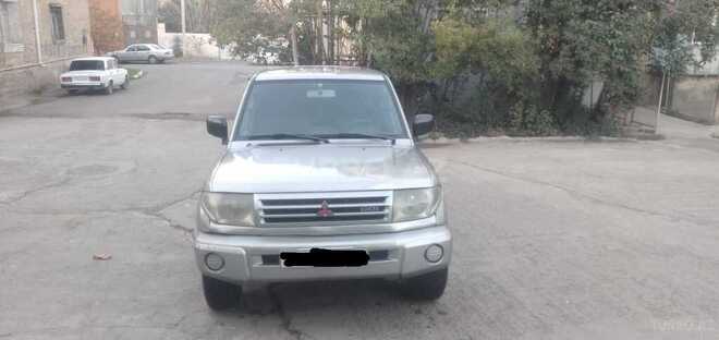 Mitsubishi Pajero io 1999, 230,000 km - 1.8 л - Gəncə