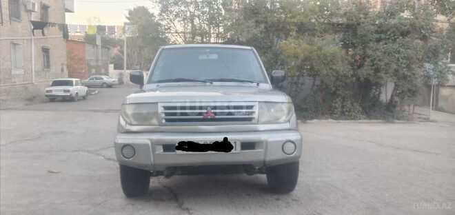 Mitsubishi Pajero io 1999, 230,000 km - 1.8 л - Gəncə