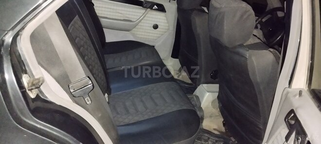 Mercedes E 200 1991, 254,300 km - 2.0 l - Ağstafa