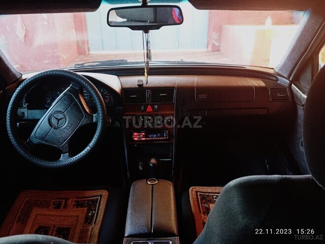Mercedes C 180 1996, 100,000 km - 1.8 l - Biləsuvar