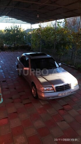 Mercedes C 180 1996, 100,000 km - 1.8 l - Biləsuvar