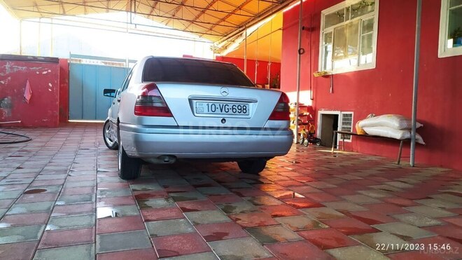Mercedes C 180 1996, 100,000 km - 1.8 l - Biləsuvar