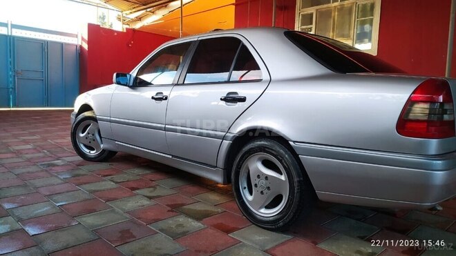 Mercedes C 180 1996, 100,000 km - 1.8 l - Biləsuvar